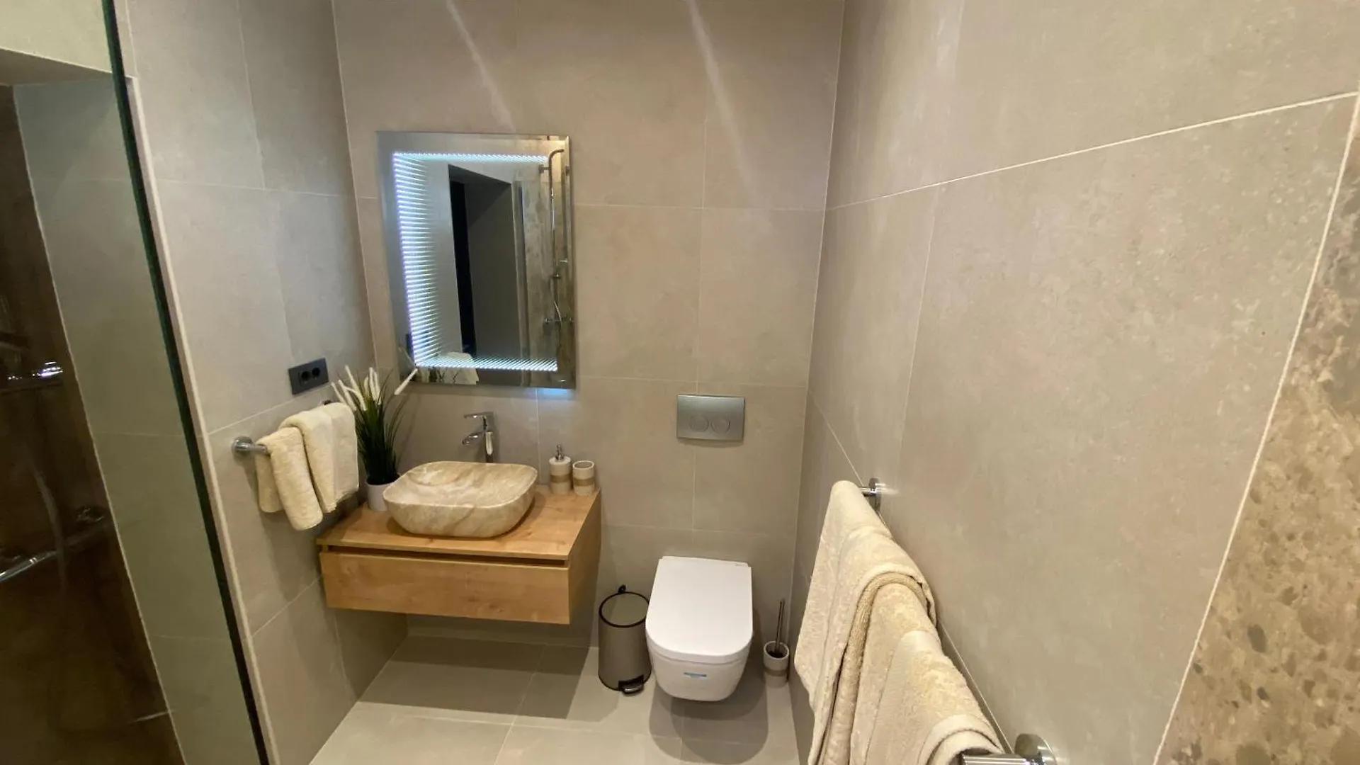 Kricin One Apartment Baska