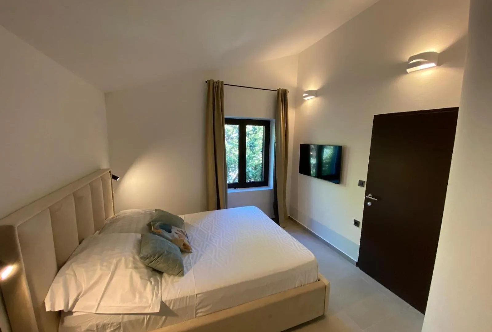 Kricin One Apartment Baska  0*, Baska (Krk) Croatia