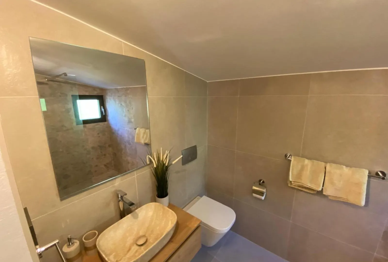 Kricin One Apartment Baska