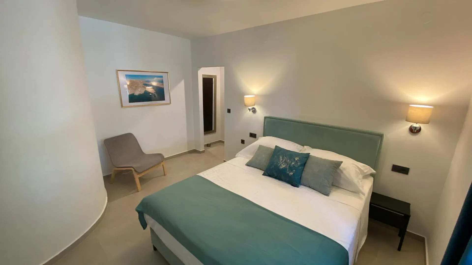 Kricin One Apartment Baska  Croatia